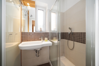 Prodej domu 216 m², Praha 6 - Veleslavín