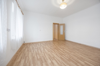 Prodej domu 216 m², Praha 6 - Veleslavín