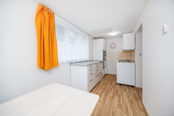 Prodej domu 216 m², Praha 6 - Veleslavín