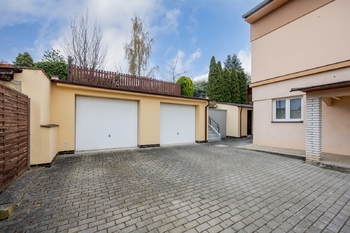 Prodej domu 216 m², Praha 6 - Veleslavín