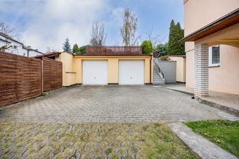 Prodej domu 216 m², Praha 6 - Veleslavín