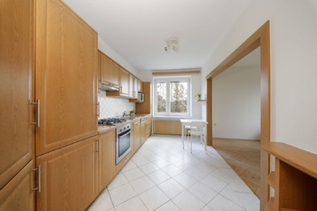 Prodej bytu 3+1 v osobním vlastnictví 74 m², Brno