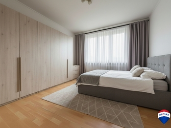 Vizualizace - Prodej bytu 1+1 v osobním vlastnictví 36 m², Podbořany