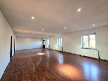 Prodej zemědělského objektu 732 m², Podbořany