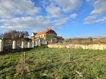 Prodej domu 732 m², Podbořany