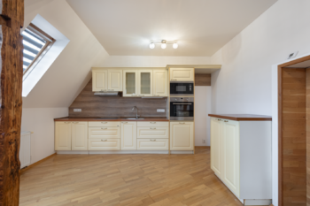 Pronájem bytu 2+kk v osobním vlastnictví 80 m², Litvínov