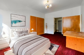 ložnice s doplněním nábytku AI - Prodej bytu 2+1 v osobním vlastnictví 69 m², Praha 10 - Strašnice