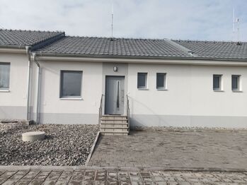 Pronájem domu 68 m², Suchohrdly
