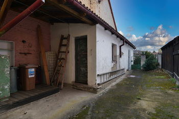 Dvorek - Prodej domu 170 m², Milevsko