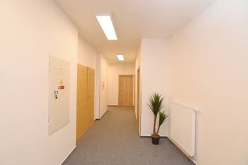 Pronájem kancelářských prostor 12 m², Nymburk