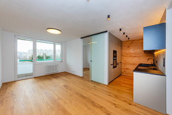 Prodej bytu 4+kk v osobním vlastnictví 73 m², Praha 5 - Stodůlky