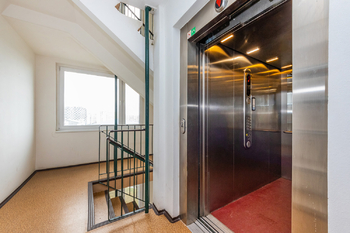 Prodej bytu 4+kk v osobním vlastnictví 73 m², Praha 5 - Stodůlky