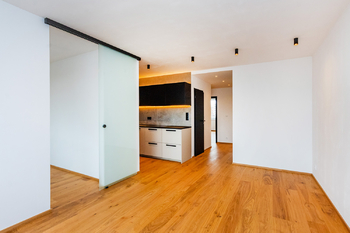 Prodej bytu 4+kk v osobním vlastnictví 73 m², Praha 5 - Stodůlky