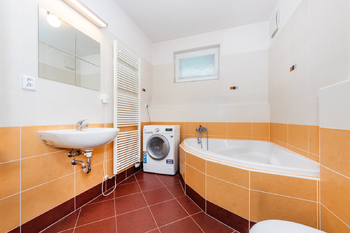 Prodej bytu 2+kk v osobním vlastnictví 55 m², Praha 5 - Zličín