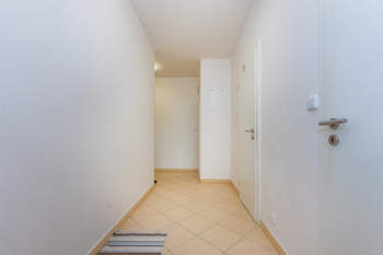 Prodej bytu 2+kk v osobním vlastnictví 55 m², Praha 5 - Zličín