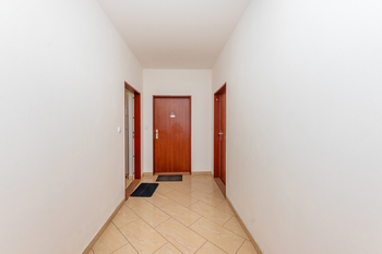 Prodej bytu 2+kk v osobním vlastnictví 55 m², Praha 5 - Zličín