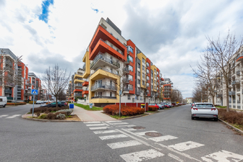 Prodej bytu 2+kk v osobním vlastnictví 55 m², Praha 5 - Zličín