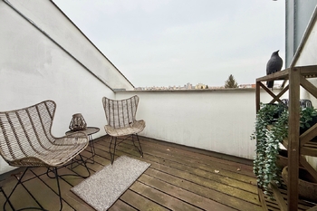 Terasa - Prodej bytu 3+kk v osobním vlastnictví 69 m², Praha 10 - Strašnice