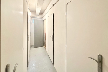 Sklep - Prodej bytu 3+kk v osobním vlastnictví 69 m², Praha 10 - Strašnice