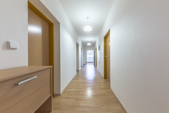 Pronájem bytu 4+1 v osobním vlastnictví 118 m², Líbeznice