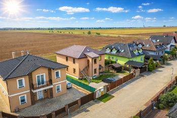 Pronájem bytu 4+1 v osobním vlastnictví 118 m², Líbeznice