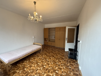 Pronájem bytu 1+kk v družstevním vlastnictví 32 m², Praha 4 - Modřany