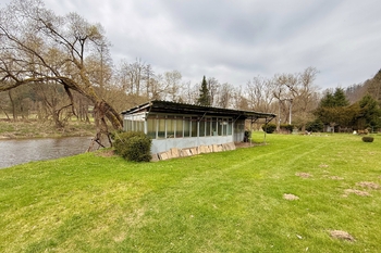 Společný objekt - Prodej chaty / chalupy 60 m², Chřenovice