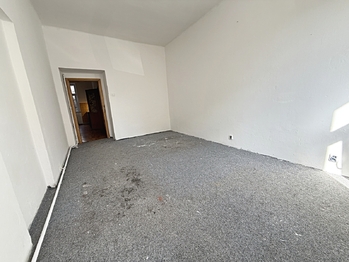 Prodej bytu 2+1 v osobním vlastnictví 97 m², Pardubice