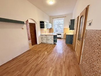 Prodej bytu 2+1 v osobním vlastnictví 97 m², Pardubice