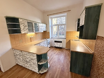 Prodej bytu 2+1 v osobním vlastnictví 97 m², Pardubice