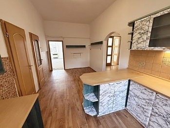 Prodej bytu 2+1 v osobním vlastnictví 97 m², Pardubice