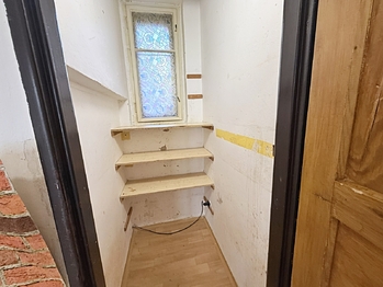 Prodej bytu 2+1 v osobním vlastnictví 97 m², Pardubice