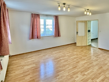 Pronájem bytu 1+1 v osobním vlastnictví 51 m², Pohořelice
