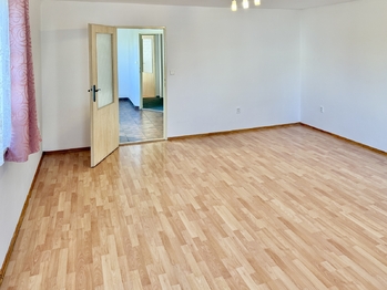 Pronájem bytu 1+1 v osobním vlastnictví 51 m², Pohořelice