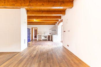 Obývací pokoj - Prodej domu 180 m², Doubek