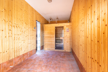 Sauna - Prodej domu 180 m², Doubek