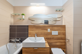 Prodej bytu 2+kk v osobním vlastnictví 64 m², Praha 5 - Hlubočepy