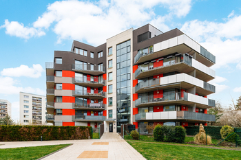 Prodej bytu 2+kk v osobním vlastnictví 64 m², Praha 5 - Hlubočepy