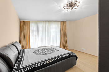 Prodej bytu 2+kk v osobním vlastnictví 64 m², Praha 5 - Hlubočepy