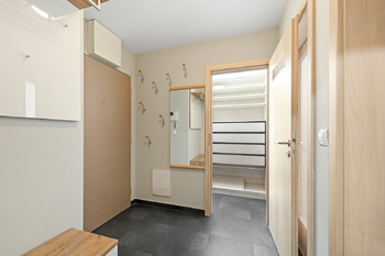 Prodej bytu 2+kk v osobním vlastnictví 64 m², Praha 5 - Hlubočepy