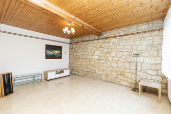 Obývací pokoj - Prodej domu 107 m², Hřivice