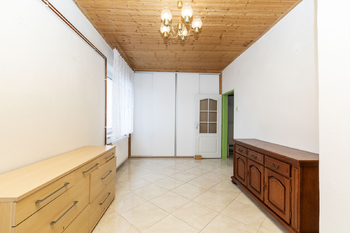 Obývací pokoj - Prodej domu 107 m², Hřivice