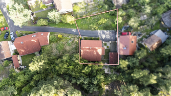 Vyznačení hranice pozemku - Prodej domu 107 m², Hřivice
