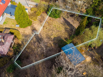 Prodej pozemku 660 m², Starý Plzenec