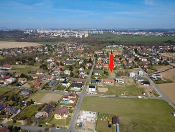 Prodej pozemku 641 m², Praha 10 - Křeslice