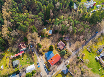 Prodej pozemku 1079 m², Starý Plzenec