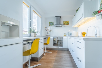 kuchyně - Pronájem bytu 2+1 v osobním vlastnictví 49 m², Kladno