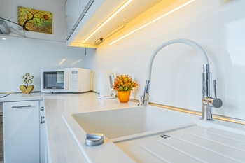 kuchyně - Pronájem bytu 2+1 v osobním vlastnictví 49 m², Kladno