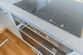 kuchyně - Pronájem bytu 2+1 v osobním vlastnictví 49 m², Kladno