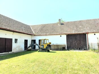 Prodej domu 455 m², Zálší